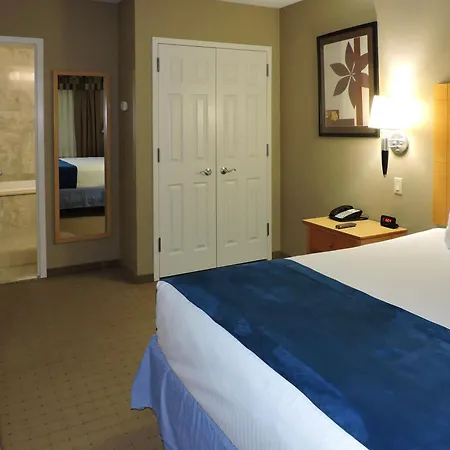 Marco Laguardia Hotel & Suites-3